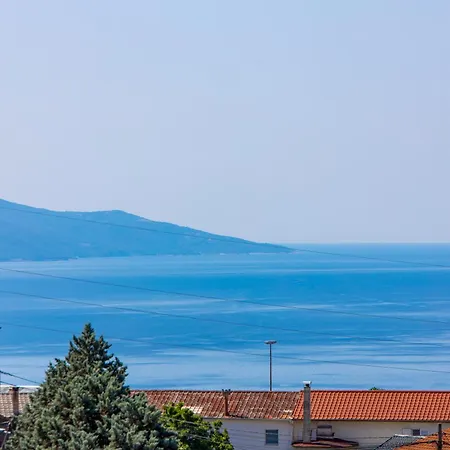 Jurina Проживание в семье