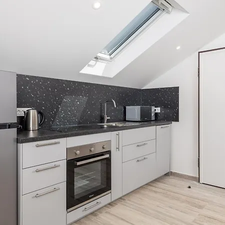 Jurina Проживание в семье