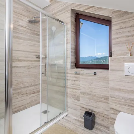 Проживание в семье Jurina