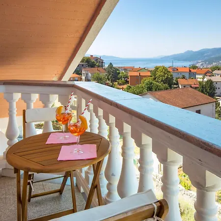 Проживание в семье Jurina