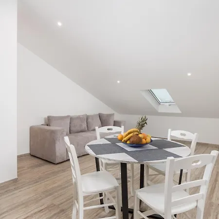 Проживание в семье Jurina Кастав